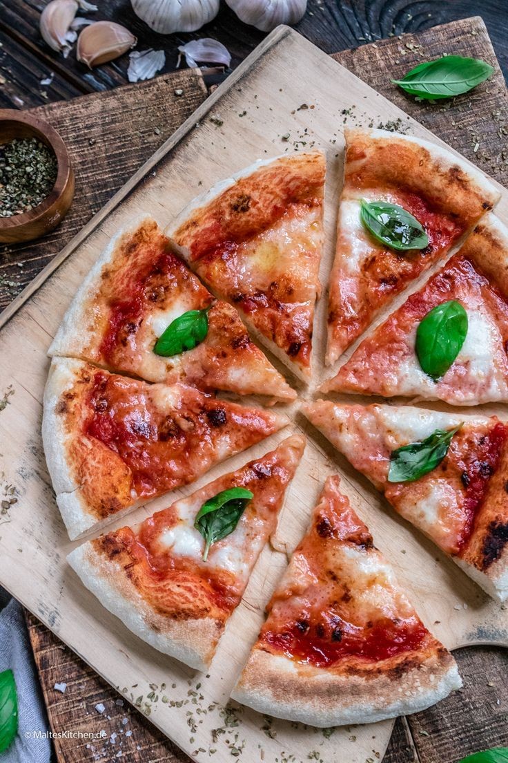 پیتزا، غذای جذاب صادره از ایتالیا