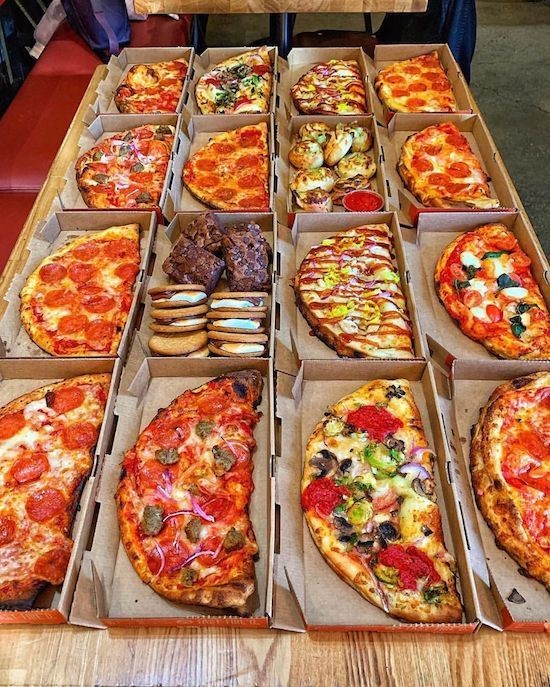 پیتزا، غذای جذاب صادره از ایتالیا
